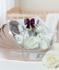 מארז מתנה יוקרתי ליולדת ולתינוק מוצרים טבעיים אמריו